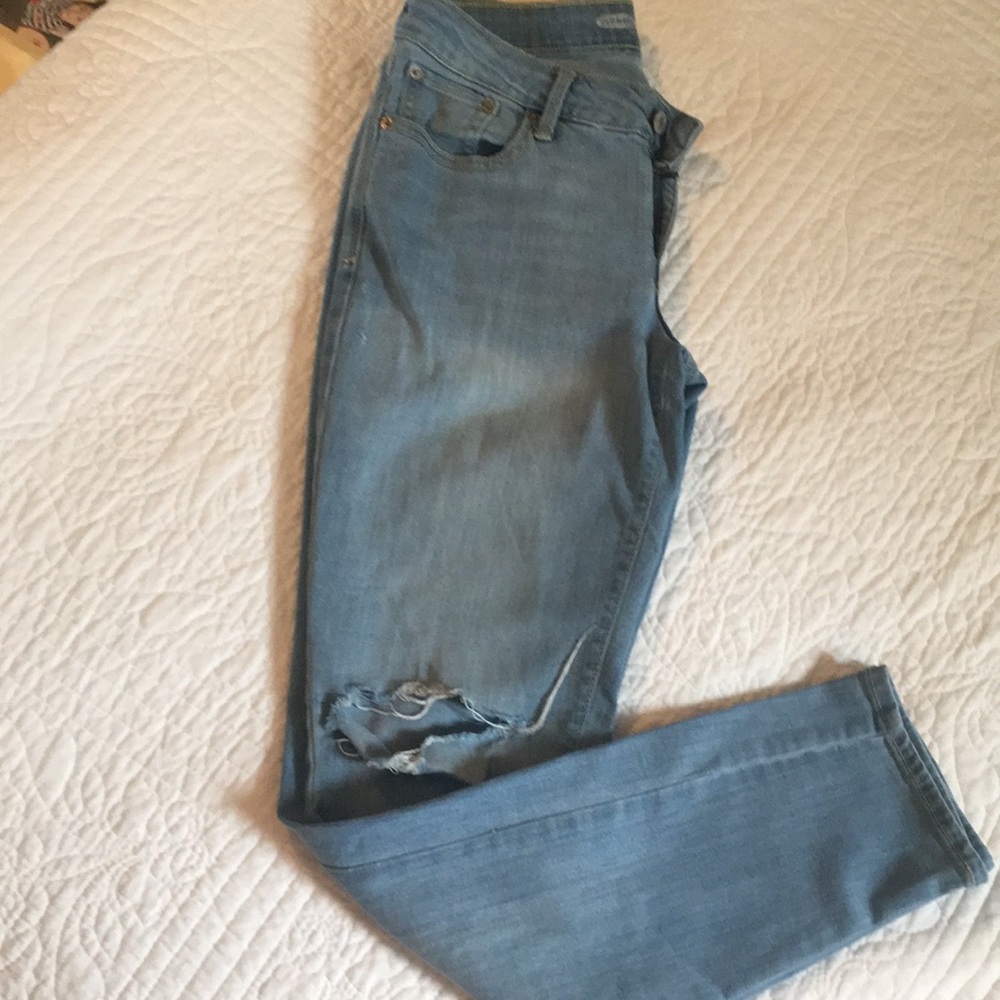 Old navy light wash jeans
